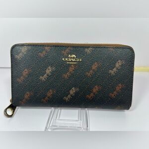 2115: Coach Carriage Print Zip Wallet Brown Canvas Leather Long Wallet